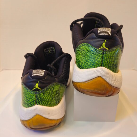 Nike Air Jordan 11 Retro Low Green Snakeskin 2014-528895-033 Sz 8.5 - NO insoles - Picture 7 of 13